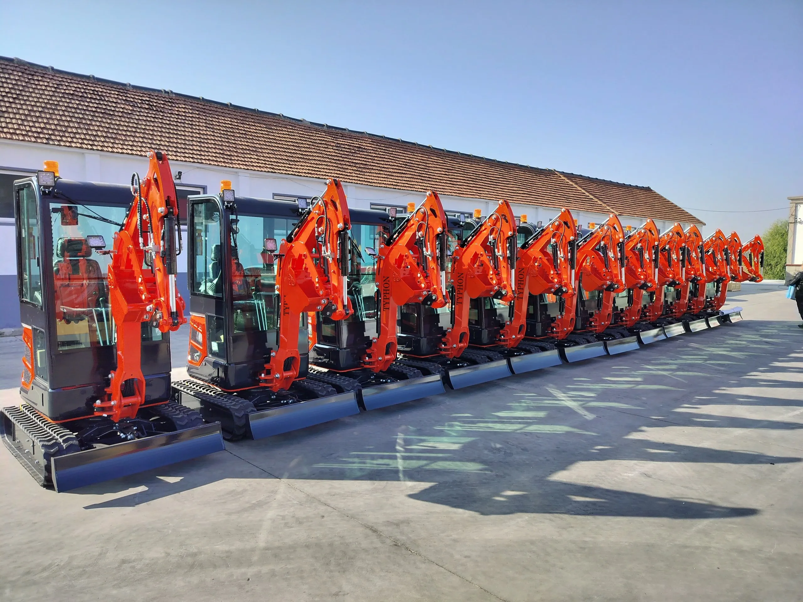 Top Compact & Mini Excavator Diggers- TYPHON Machinery