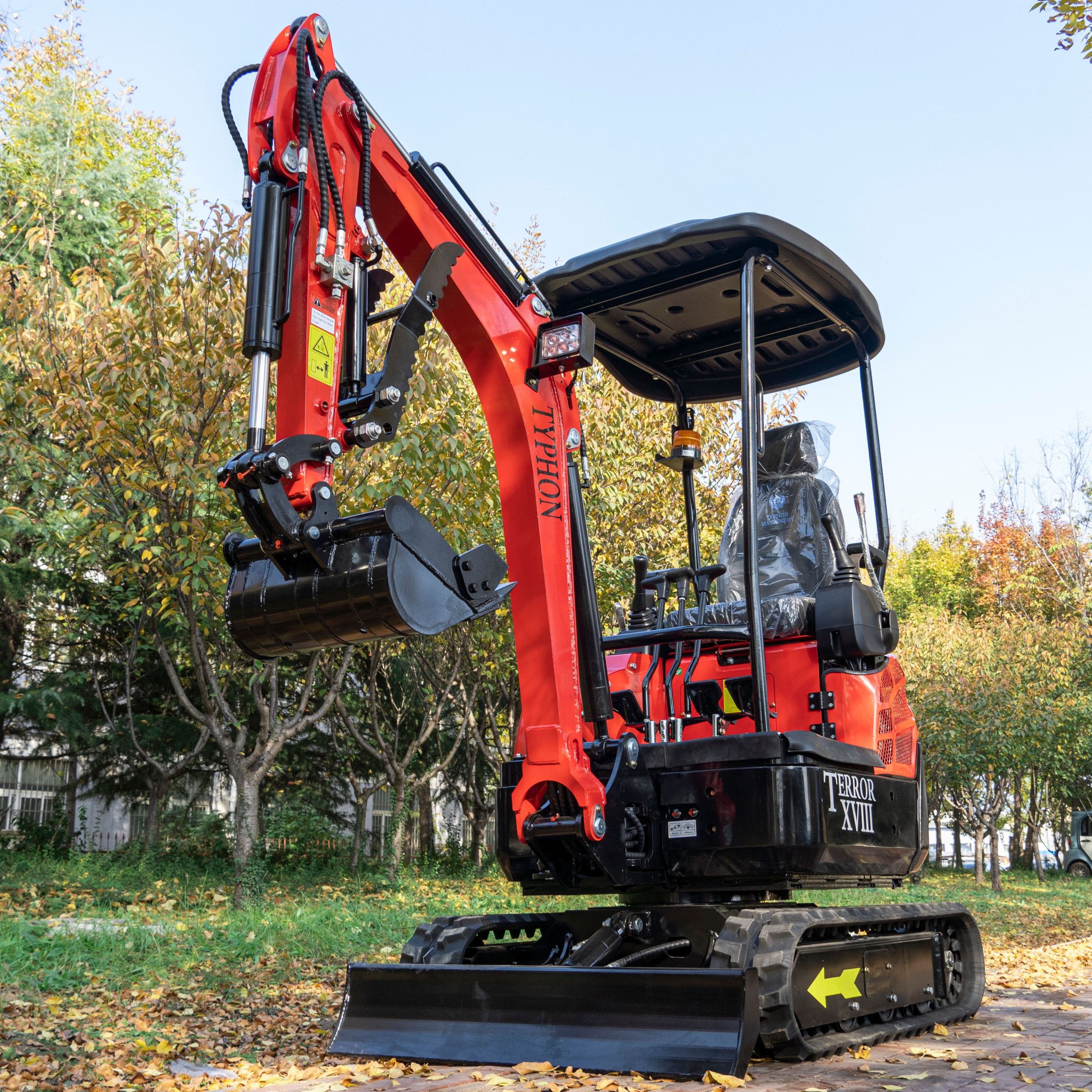 Top Compact & Mini Excavator Diggers- TYPHON Machinery New 4,000 lb TYPHON Lux Mini Excavator Rubber Track with Kubota Diesel Engine USA - Image 15
