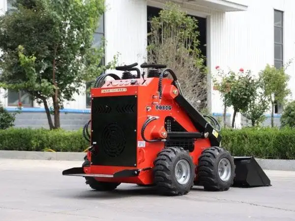 Mini Loader Skid Steer - Wheeled - Paddock Machinery & Equipment
