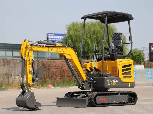 TYPHON TERROR XIX STORM Mini Excavator – 1.8 Ton Trench Digger with Boom Swing, Canopy - Image 3