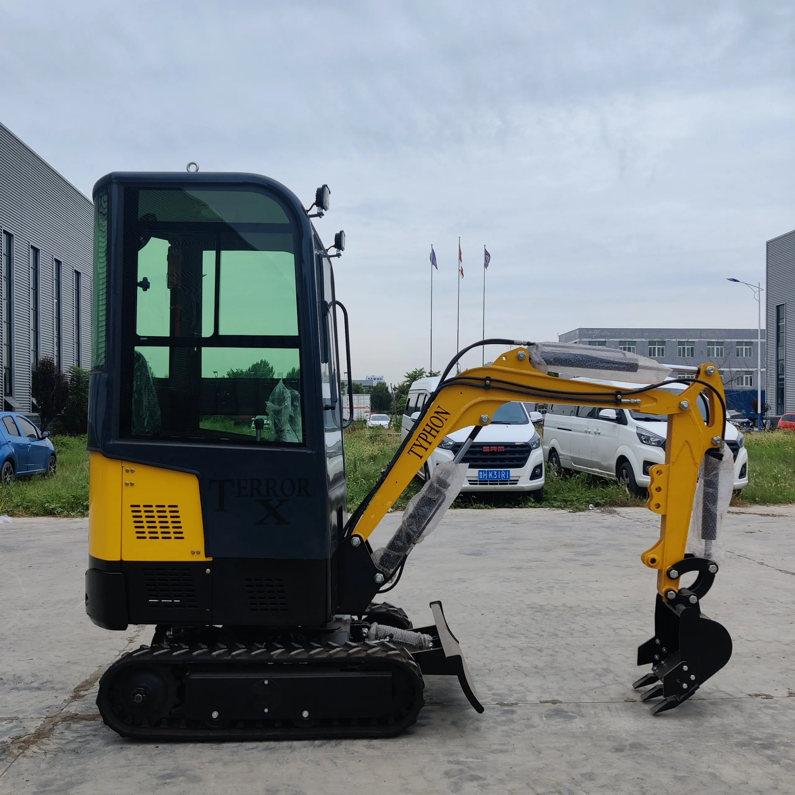 Top Compact & Mini Excavator Diggers- TYPHON Machinery