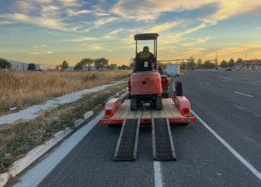 Mini excavator transportation