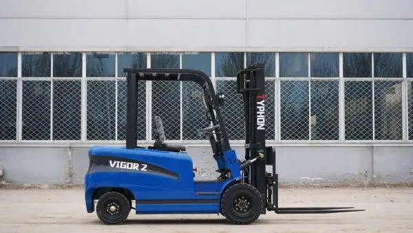 TYPHON VIGOR 2 Compact Electric Forklift