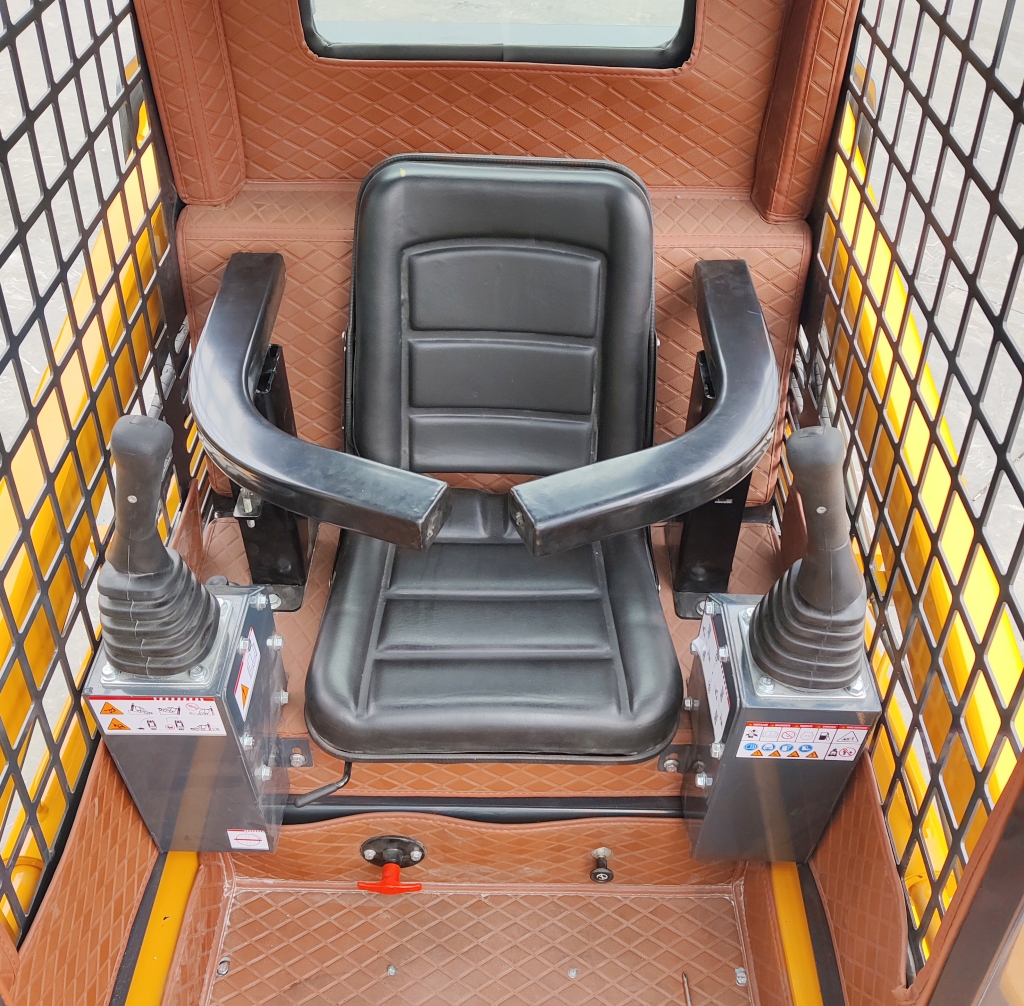 Top Compact & Mini Excavator Diggers- TYPHON Machinery Brand New TYPHON STOMP Mini Skid Steer