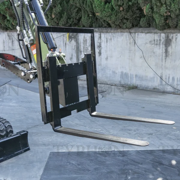 Pallet Fork Attachment for 2.5-3 ton Mini Excavator Adjustable Stabilizer Bar - Image 6