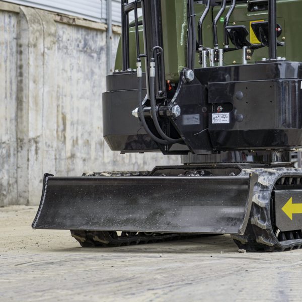TYPHON TERROR XIII PRO STORM Mini Excavator – 1.3 Ton Trench Digger with Canopy, Hydraulic Thumb Clip, 22.1hp Honda Engine USA - Image 27