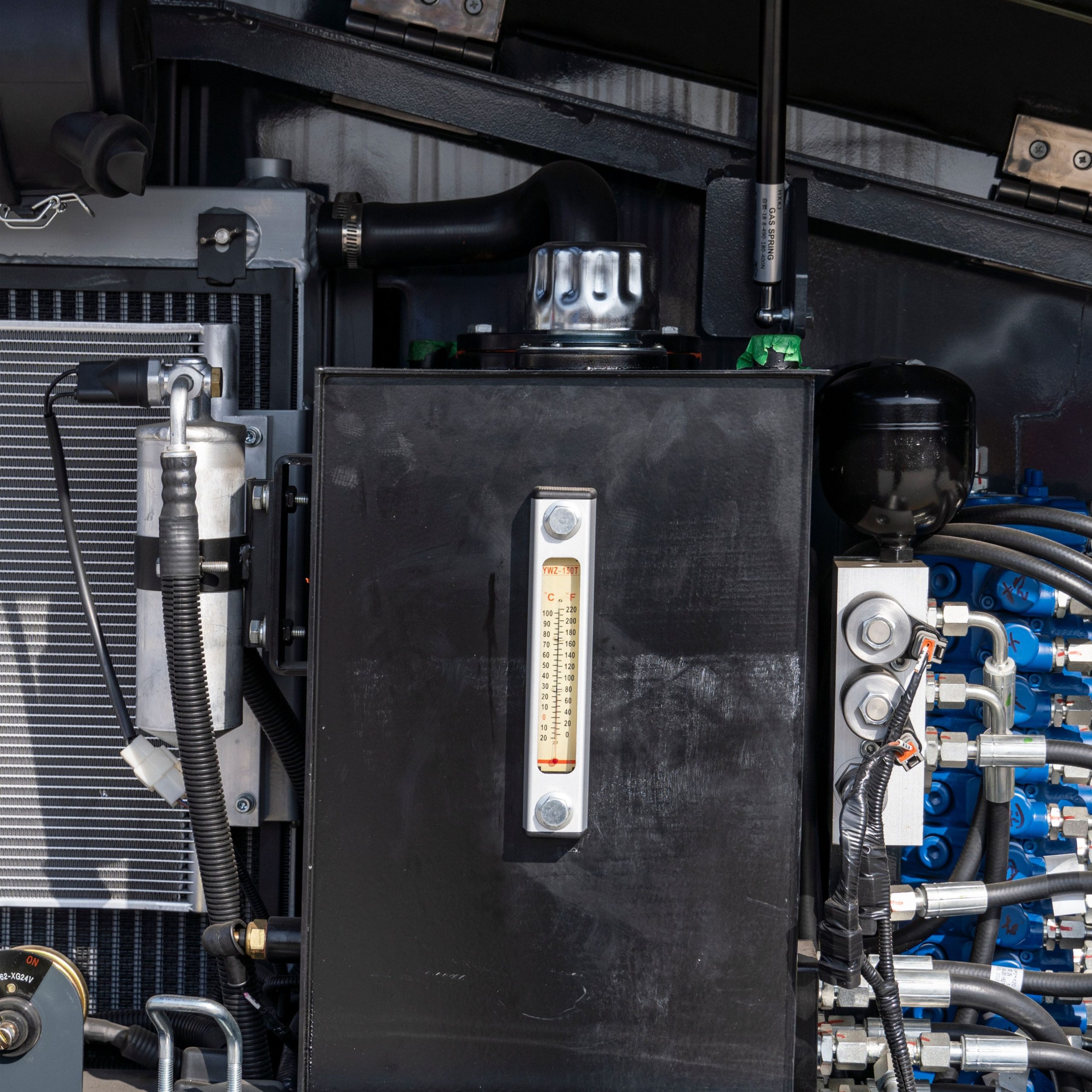 Top Compact & Mini Excavator Diggers- TYPHON Machinery TYPHON KUVUO 4.0 four ton cabin mini excavator w Kubota D1703 Diesel engine Metal Tracks, Boom Swing, AC Heater, Hydraulic Control - Image 24