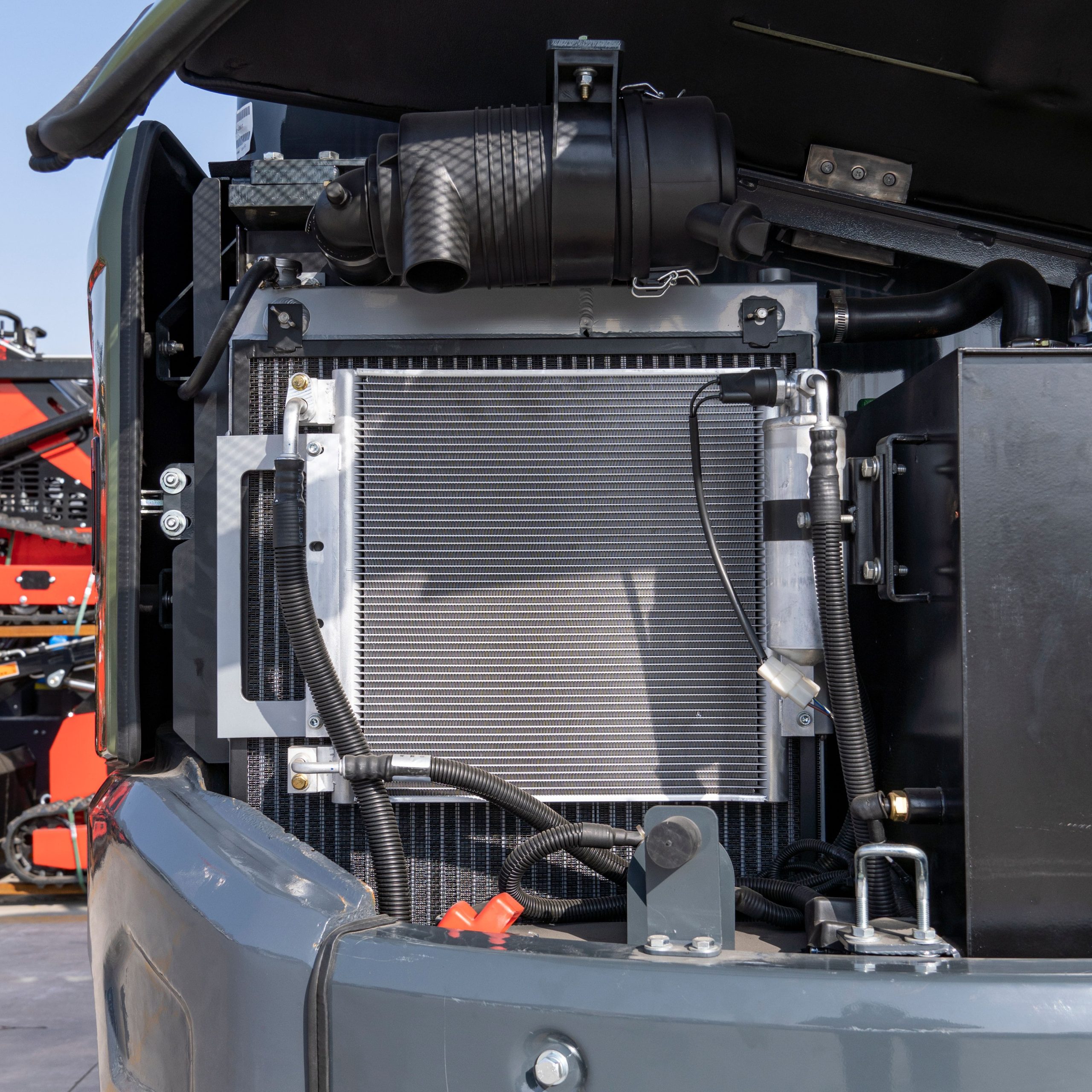 Top Compact & Mini Excavator Diggers- TYPHON Machinery TYPHON KUVUO 4.0 four ton cabin mini excavator w Kubota D1703 Diesel engine Metal Tracks, Boom Swing, AC Heater, Hydraulic Control - Image 25