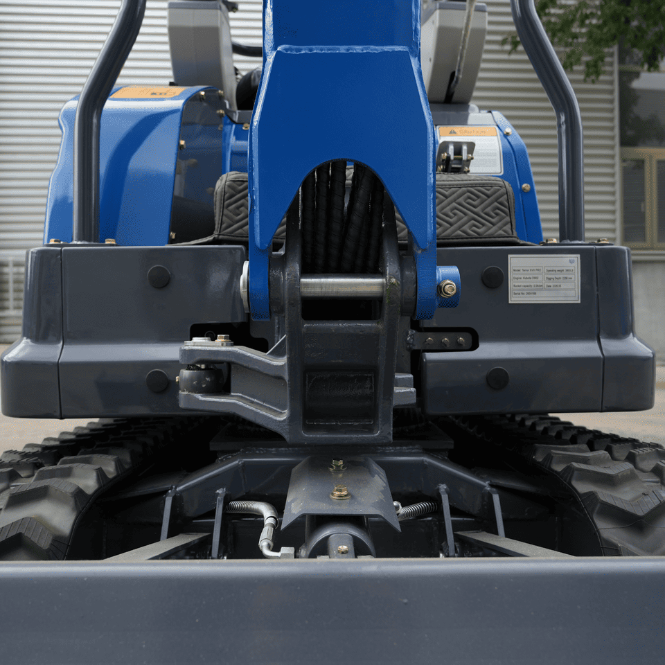 Top Compact & Mini Excavator Diggers- TYPHON Machinery New TYPHON TERROR XVII PRO 3800 lb Mini Excavator – Kubota Diesel, Premium Hydraulics, 14kN Dig Force, Boom Swing - Image 4