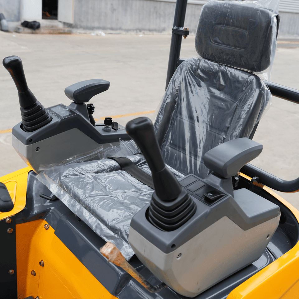 Top Compact & Mini Excavator Diggers- TYPHON Machinery TYPHON TERROR XVII PRO 3800 lb Mini Excavator, Kubota D902 Diesel, Hydraulic Thumb, Pilot Controls, 14kN Dig Force - Image 21