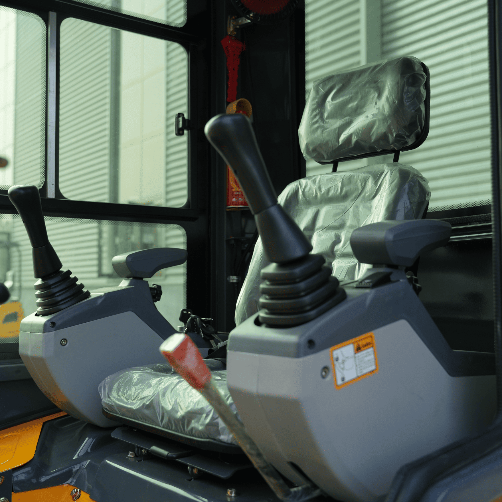 Top Compact & Mini Excavator Diggers- TYPHON Machinery TYPHON TERROR XVII PRO Prestige Edition Mini Excavator 4000LB Kubota D902 Diesel, Enclosed Cab with AC/Heat, Hydraulic Thumb - Image 17