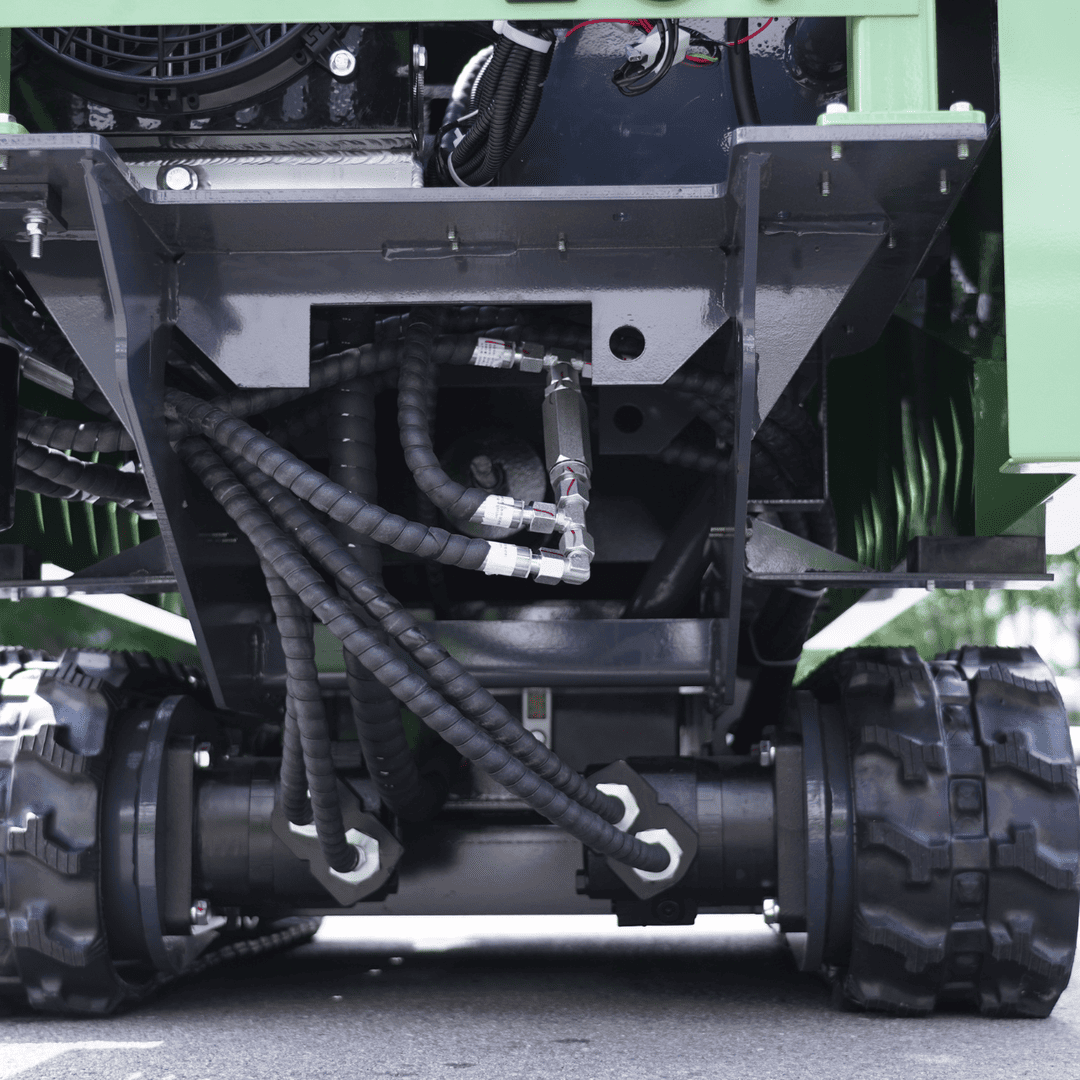 Top Compact & Mini Excavator Diggers- TYPHON Machinery TYPHON STONEKRUSHER K2 Konstructz Series Tracked Jaw Crusher 22.1 HP Honda GX690 Heavy-Duty Rock & Concrete - Image 24