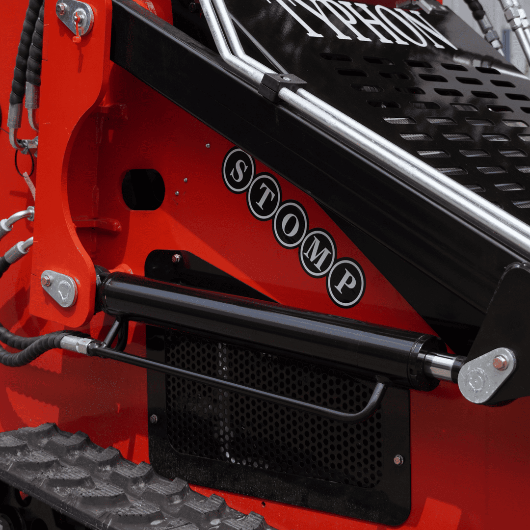 Top Compact & Mini Excavator Diggers- TYPHON Machinery TYPHON STOMP 501 PRO Compact Skid Steer Loader with 23 HP at 3600 RPM Briggs & Stratton EPA-Certified Engine & 992 lb Maximum Lifting Force - Image 15